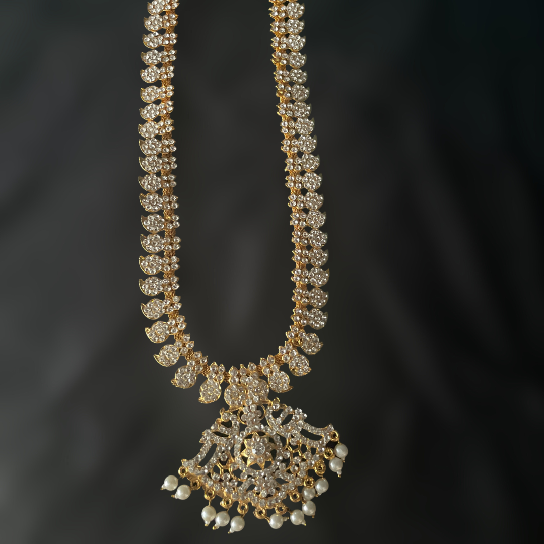 Harini Necklace Long