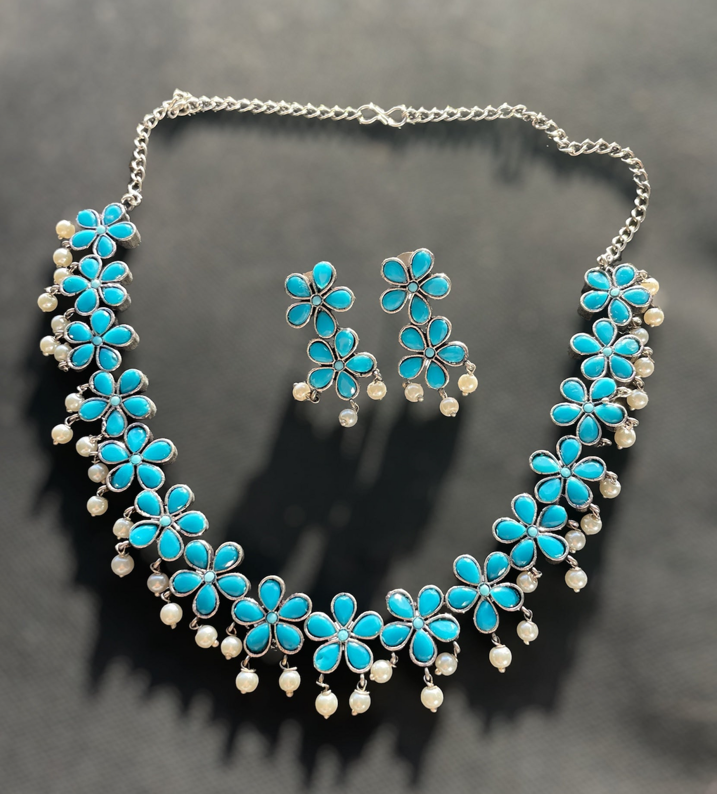 Vera Oxidized Necklace & Earrings Set